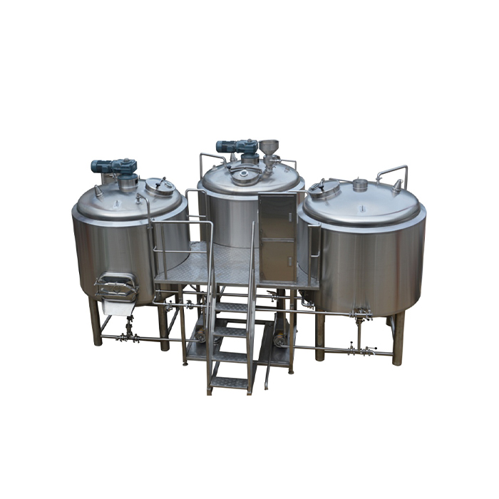 Three-vessel steam heated brewhouse system